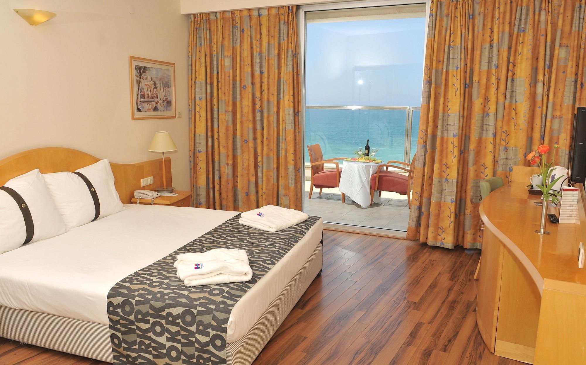 Apartment In Ashkelon Exteriör bild