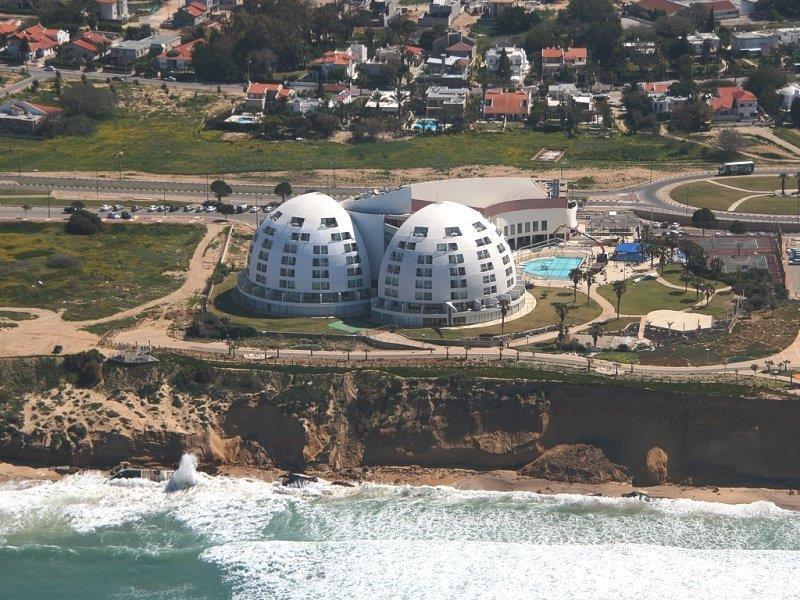 Apartment In Ashkelon Exteriör bild