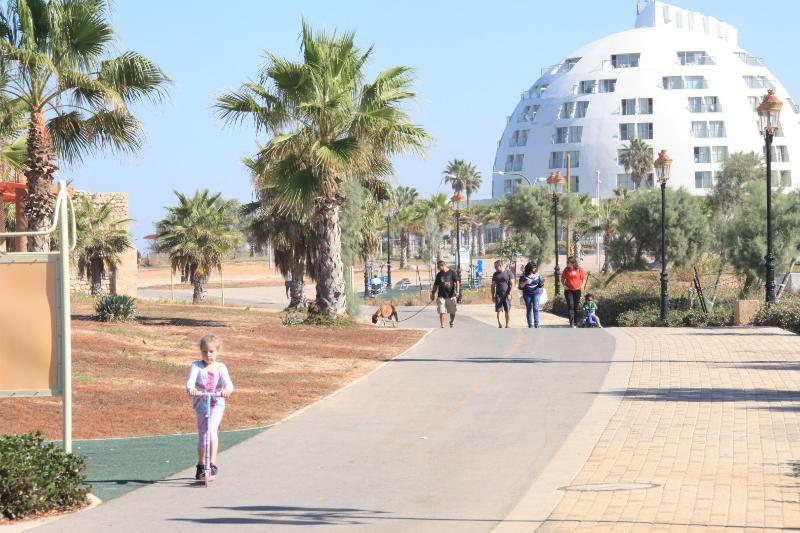 Apartment In Ashkelon Exteriör bild